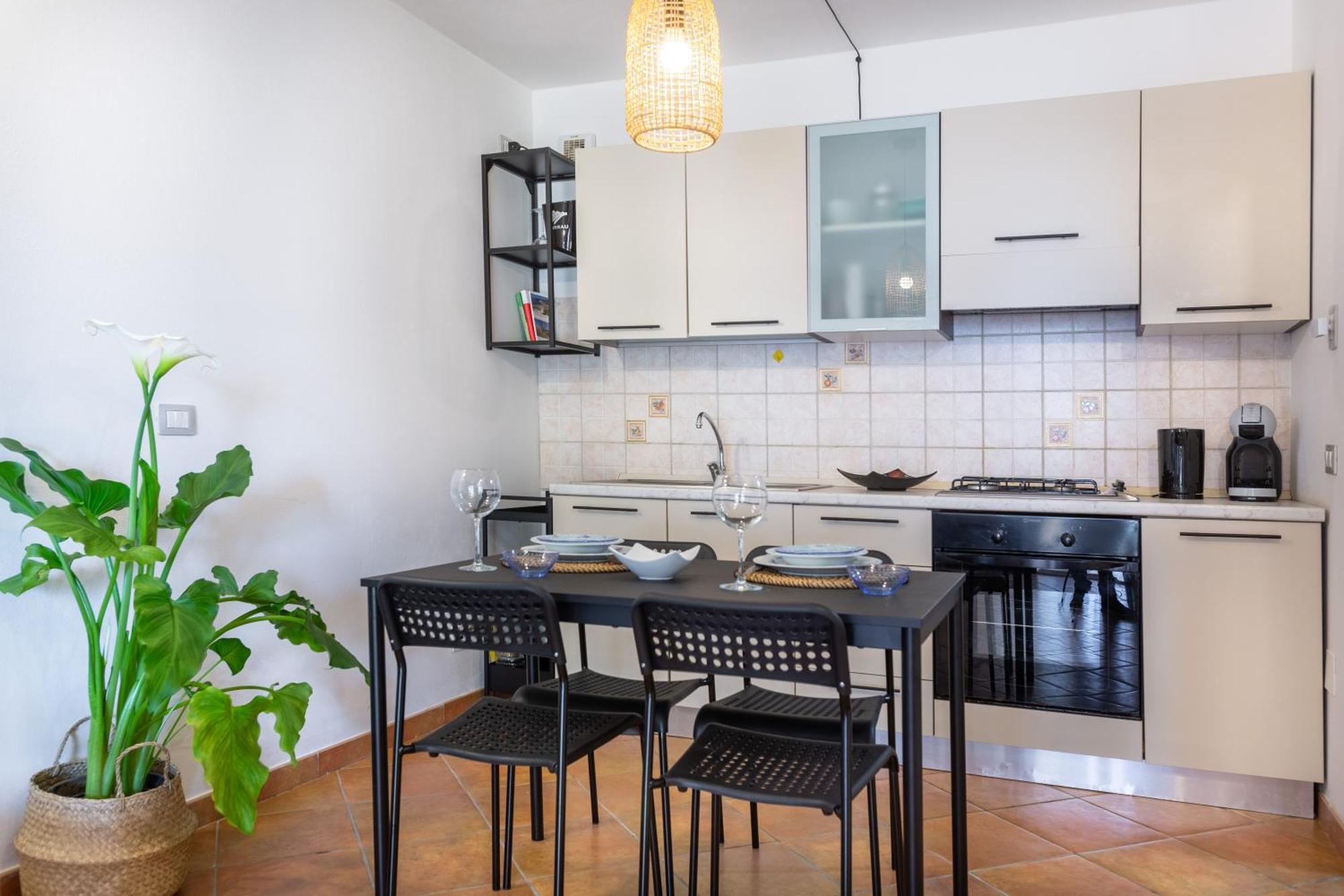 Aetos Home With Shared Swimming Pool - Porto Pino Hill Экстерьер фото